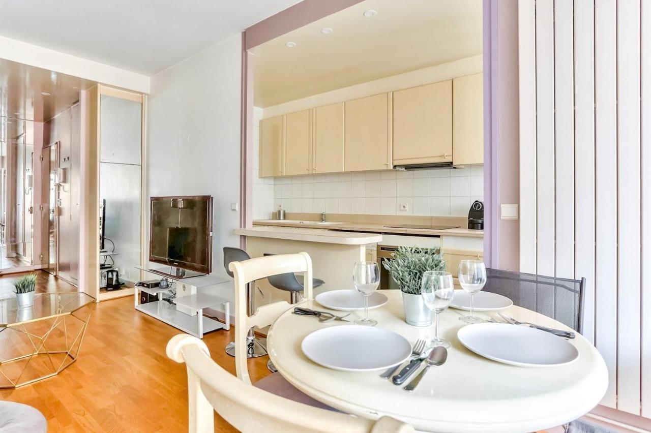 Appartement Quartier Arc De Triomphe Free Netflix باريس المظهر الخارجي الصورة