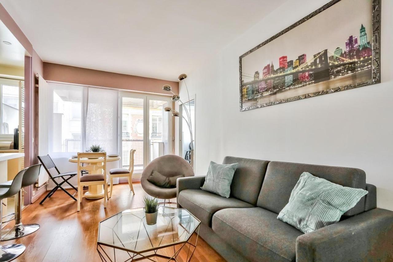 Appartement Quartier Arc De Triomphe Free Netflix باريس المظهر الخارجي الصورة
